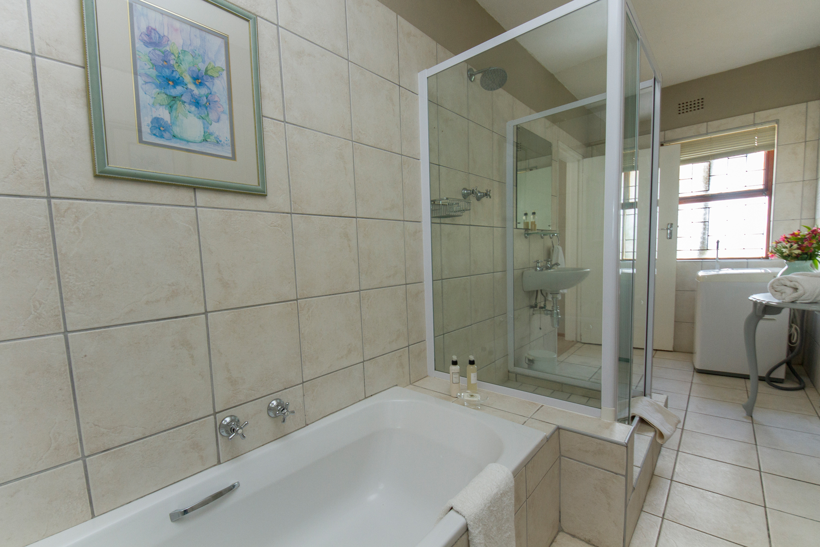 bathroom-apartment-1-Villa-Vista-2